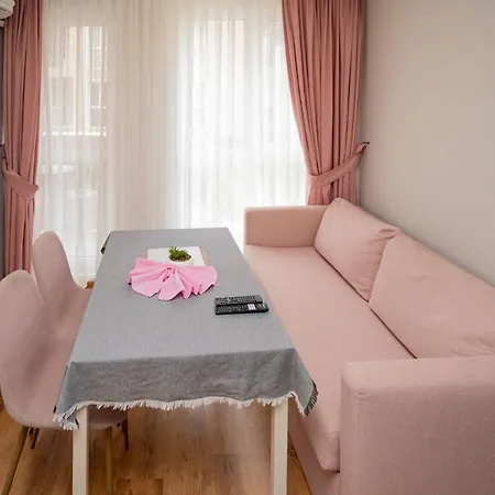 아파트 Marea Garden, - 1bd With Pool By Flat Mаnager